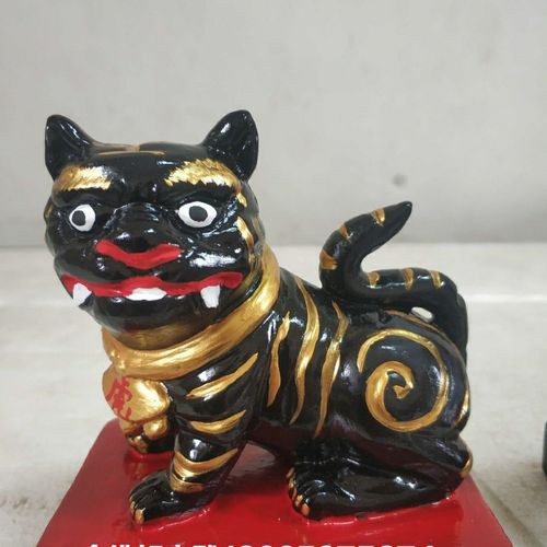 木雕神像定制黑虎大将军虎爷老虎香樟木4寸长