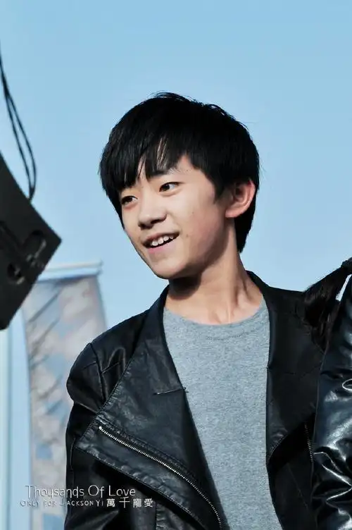 易烊千玺电影小小的我