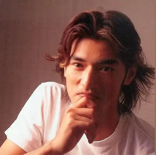 p>金城武(takeshi kaneshiro),1973年10月11日出生于中国台湾省台北