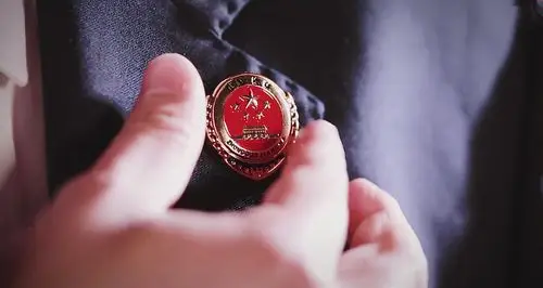 检察官帮我们走上致富路听听检察院扶贫工作队里的故事