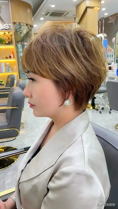 沙宣发型图片女短发(最火女发有哪些?