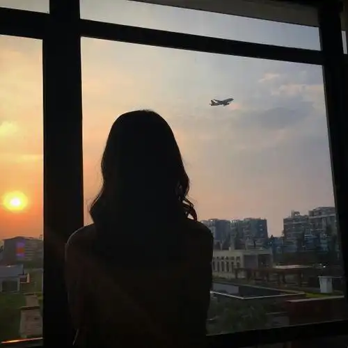 清风与他 白衣未央 舍我其谁有没有好听的女生微信昵称,头像(背影的)