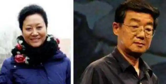 车晓:妈妈是王丽云,爸妈复婚是我的心愿,妈妈催婚是我的烦恼_女儿