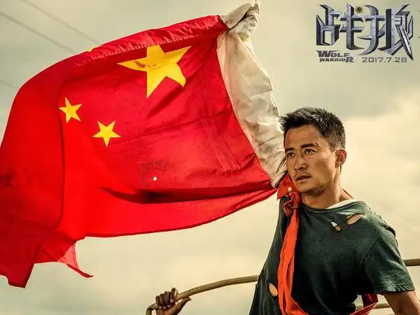 票房破6亿!《战狼2》"脱下军装 职责犹在"