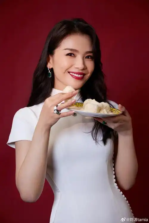 刘涛小年旗袍造型##刘涛小年营业
