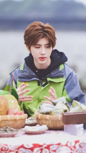 微博@可爱饱了蔡徐坤