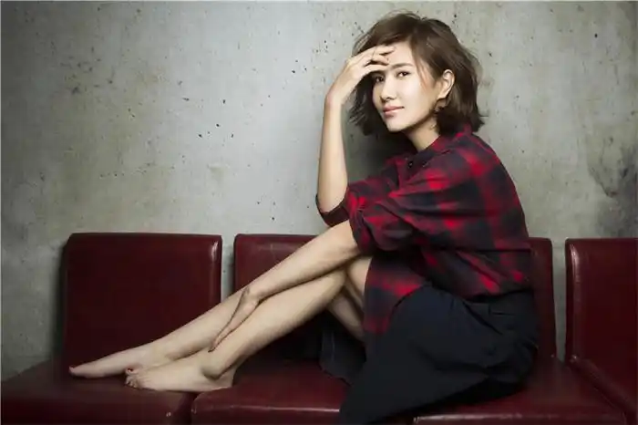 春雨边潇潇春日大片曝光又飒又美表现力max