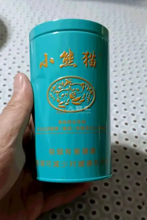 绿色罐装小熊猫40支