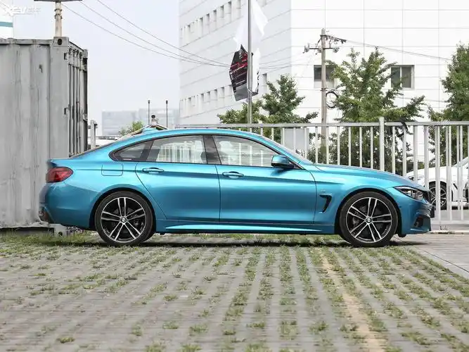 2019款宝马4系四门 430i m运动曜夜版 基本型 2018款宝马4系四门 440i