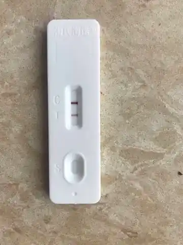 12月28号末次月经 1月27号感冒去药店买药顺便买了验孕棒先测测,就