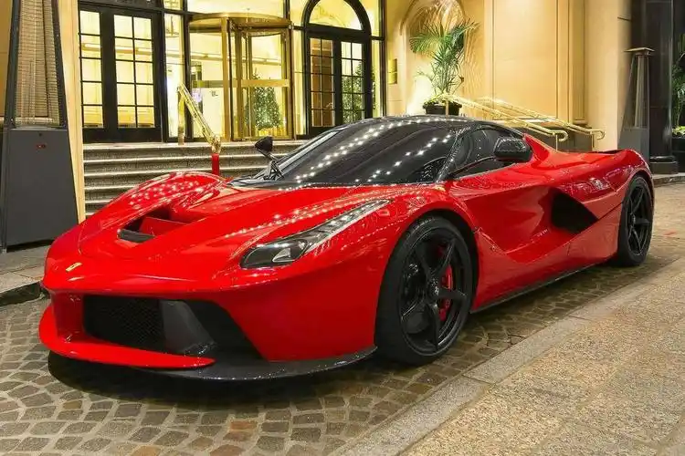 豪车中国红法拉利laferrari超跑高清壁纸