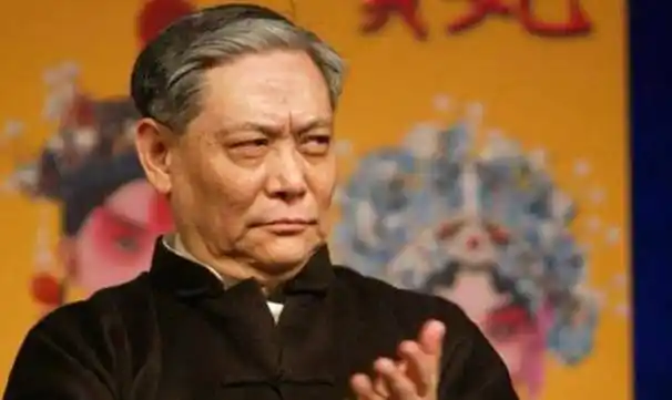 艺术大师张学津一生情路坎坷,临终前三婚妻子与他结婚,成就佳话