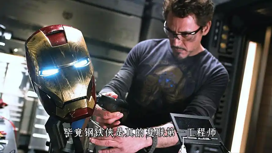钢铁侠1删减片段,托尼制造马克2号的过程