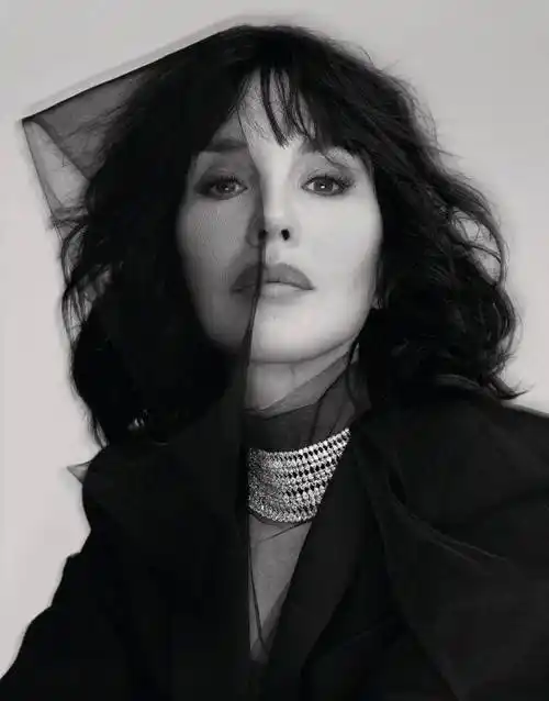 「伊莎贝尔·阿佳妮」拥有阿尔及利亚和德国血统的法国女演员