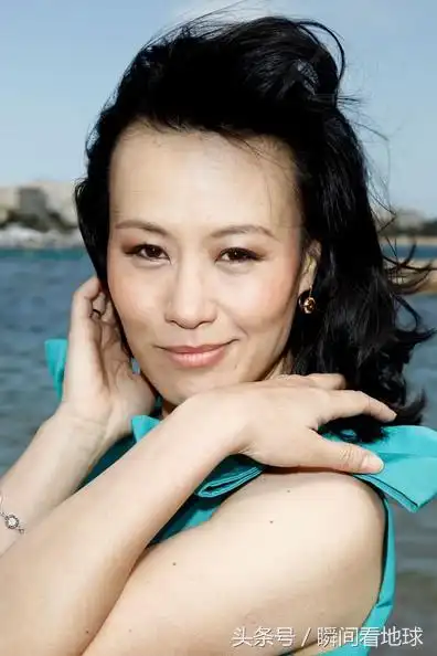 华裔好莱坞影星邬君梅素颜照,没错你看到的就是她!