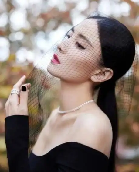 恶终有报43岁的小宋佳如今已沦为了一个笑话