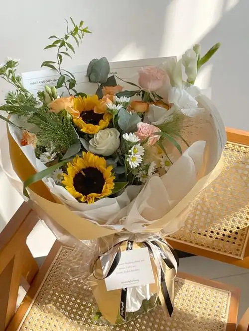 ins风向日葵花束