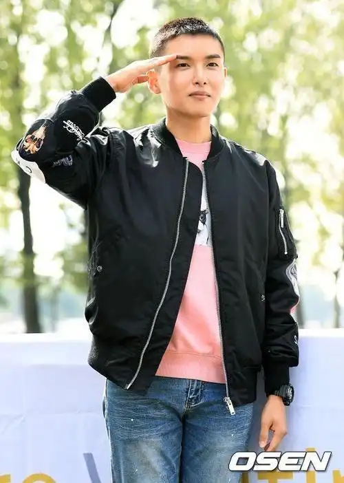 sj资讯台★161011#厉旭# 入伍新.