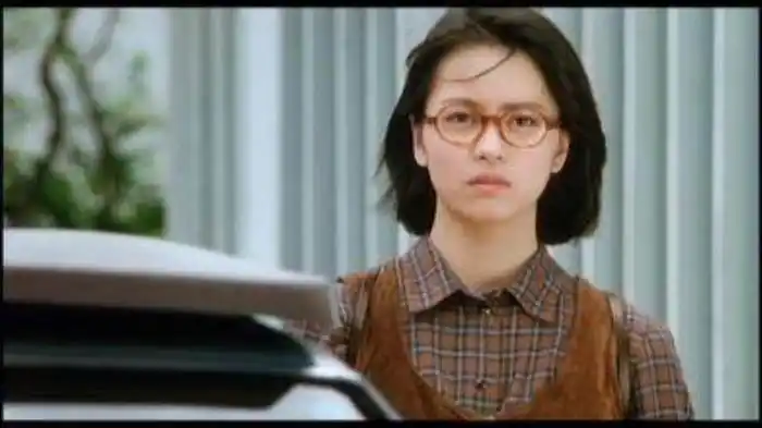 郑伊健梁咏琪郑伊健与梁咏琪同居惹恼杨受成