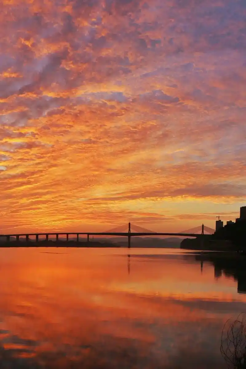 梦在破晓会醒～#天空爱好者 #日出93 #朝霞满天 - 抖音