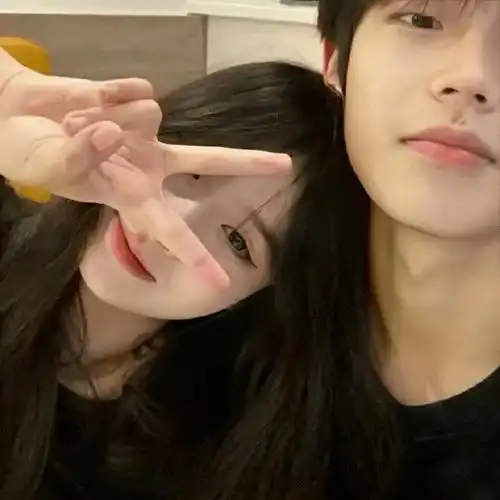 头像| 令人怦然心动的头像集_男女_来自_网络