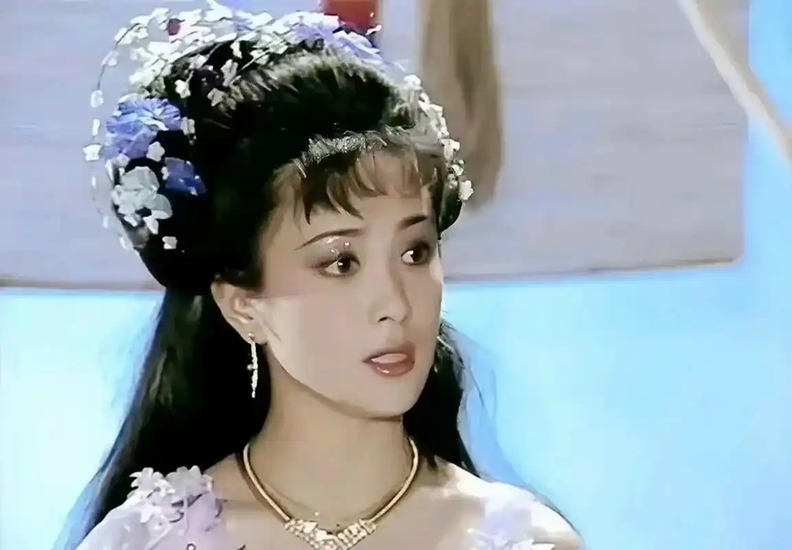 《封神榜》最美的"苏妲己"傅艺伟,后来,再也没有一个"狐狸精"能超越她