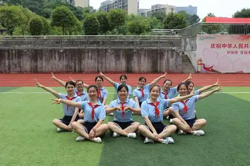 让我们回头——重拾童年!