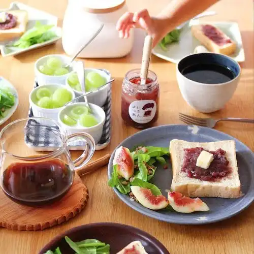 新的一天从精致的早餐开始.