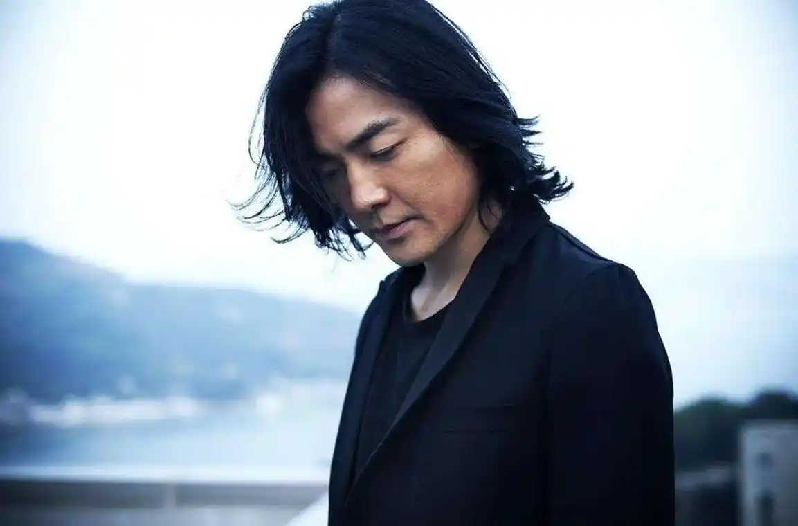 陈浩南的一生讲的是中国香港漫画古惑仔及其衍生作品中的角色他出生于