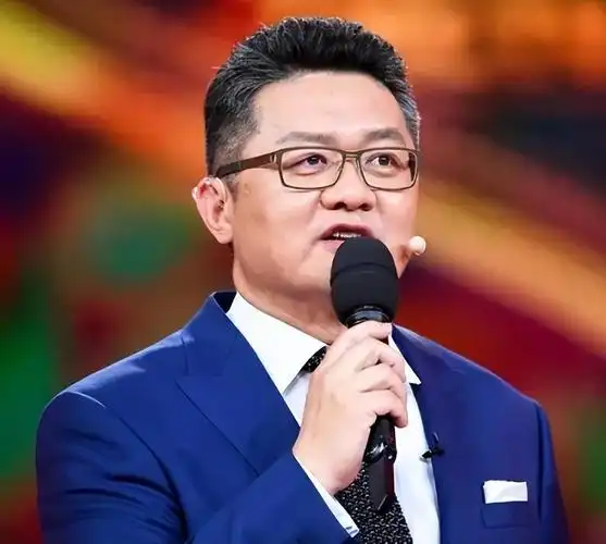 回顾张斌婚内出轨同事程雨涵并生下一子如今两人过得怎样了