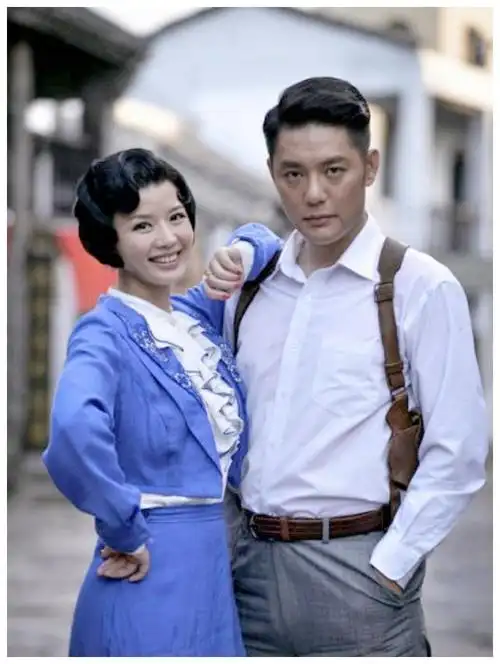 程愫25岁嫁丈夫傅程鹏结婚16年却被出轨离婚后逆袭当上院长