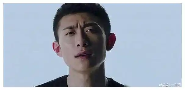 张一山无戏可拍片酬由5000万降至1000万遇挑战