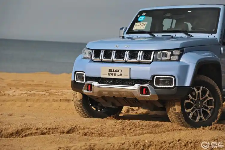 硬派越野开进城市 深度试驾23款bj40城市猎人