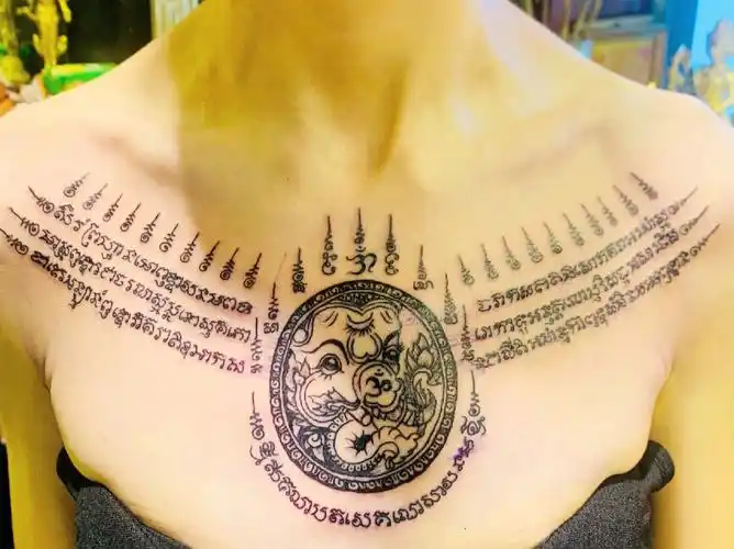 谁的青春不疯狂这个泰国纹身也太酷了吧