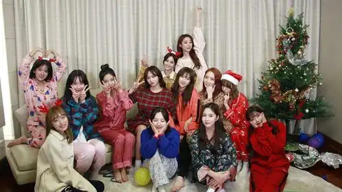 宇宙少女 - 堆糖,美图壁纸兴趣社区