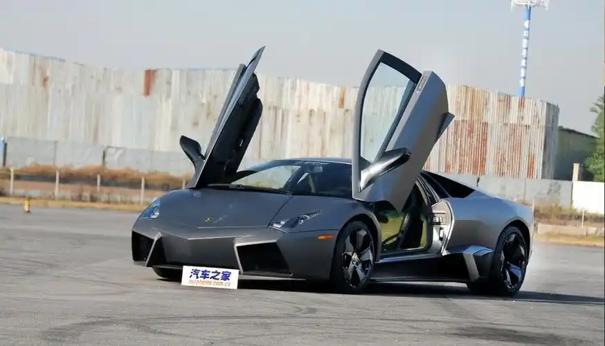 目前我们能买到的世界最贵的车排行榜前十名,?快来看看吧