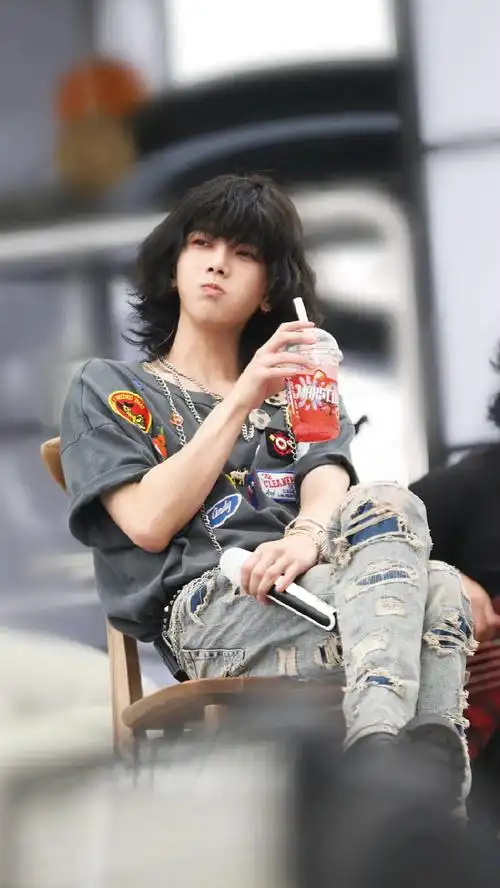 华晨宇王牌对王牌##华晨宇王牌步惊云造型