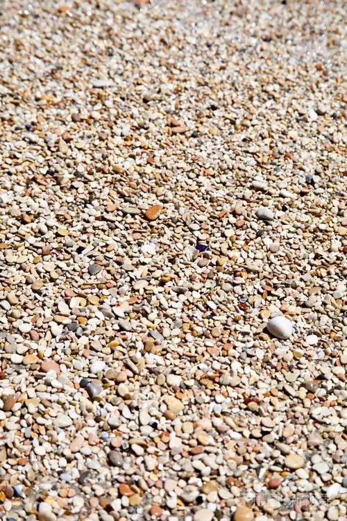 在海滩上的小石子