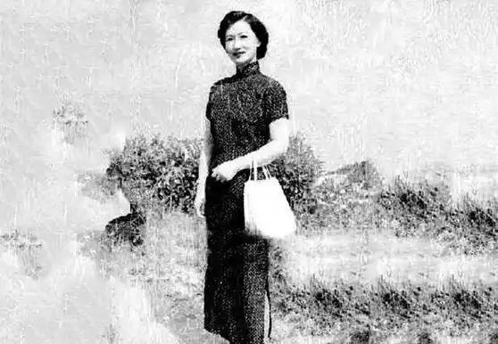 谷瑞玉真实照片_本命佛