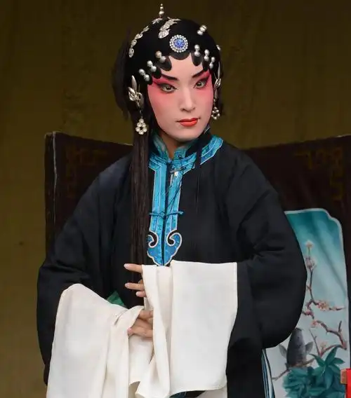 秦香莲――王凡 李小荣