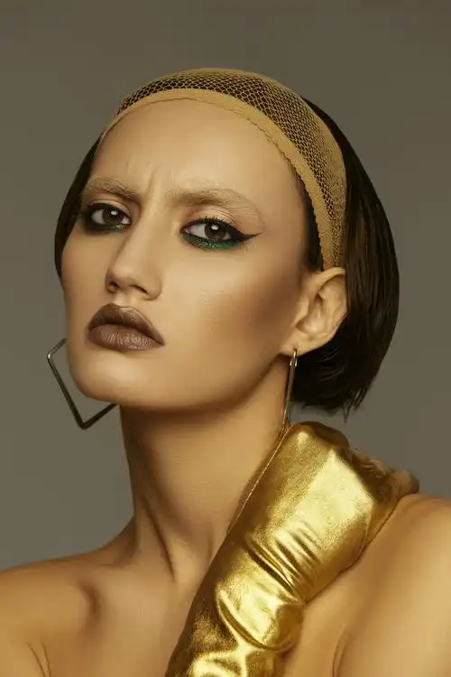 时尚妆容|轻奢的时尚,在这里尽显未来!