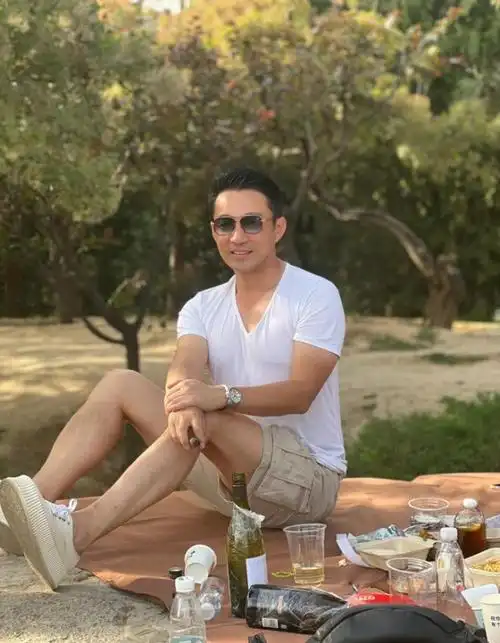 汪小菲被曝已向大s和s妈道歉 称自己手上还有证据