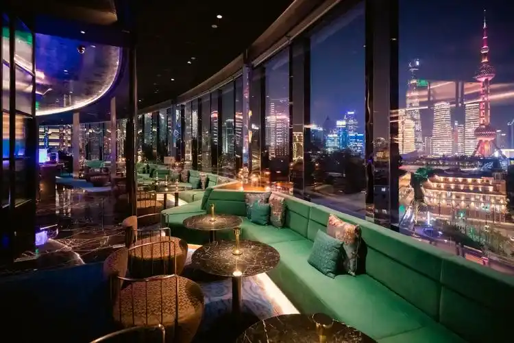 上海外滩w酒店艳汁酒吧闪耀启幕