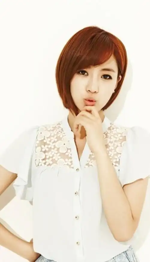 短发的含恩静最美!__财经头条