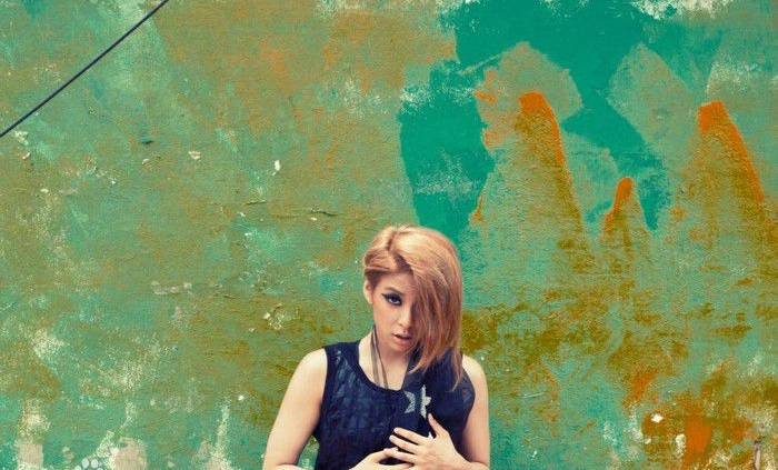 fxamber刘逸云发表话题评论呼吁更多人保护女性权益