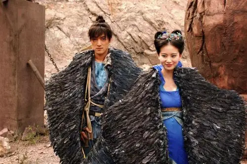 仙剑奇侠传三胡歌 饰 景天刘诗诗 饰 龙葵