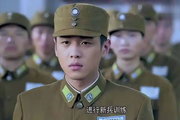 《海的誓言》,后来又在张健的建议下参演了《黑狐》,《雪豹》等电视剧