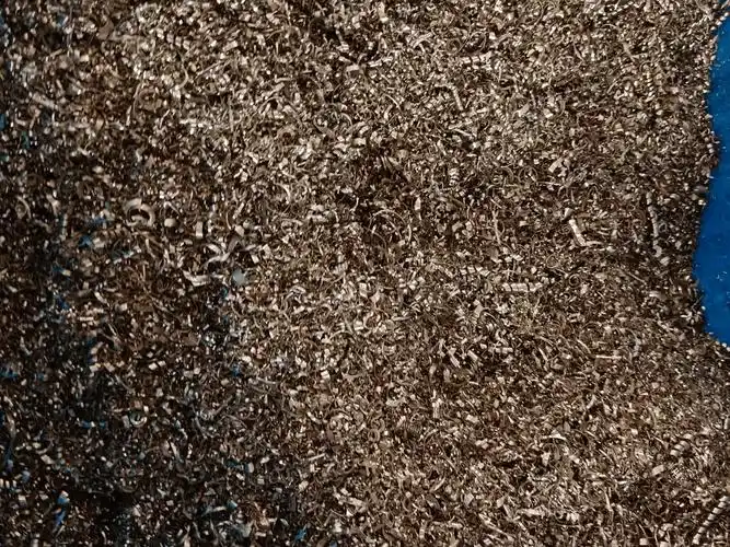 其工作过程大致可以分为以下几个步骤:首先,铜渣经过初步的筛选和破碎