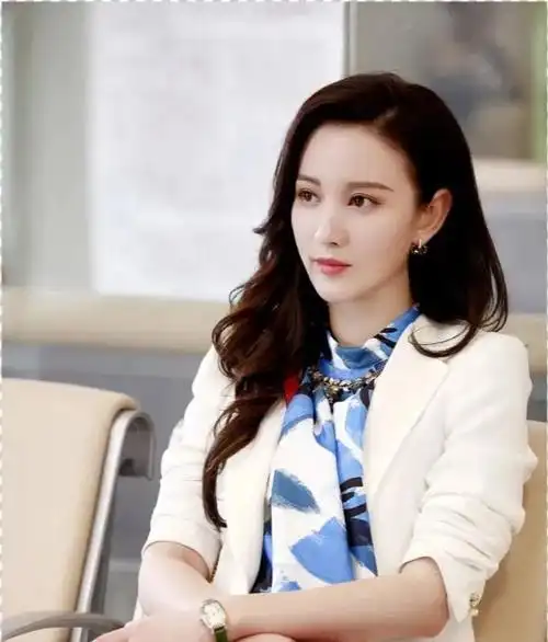 环球小姐中国区冠军张萌,美貌如仙如画