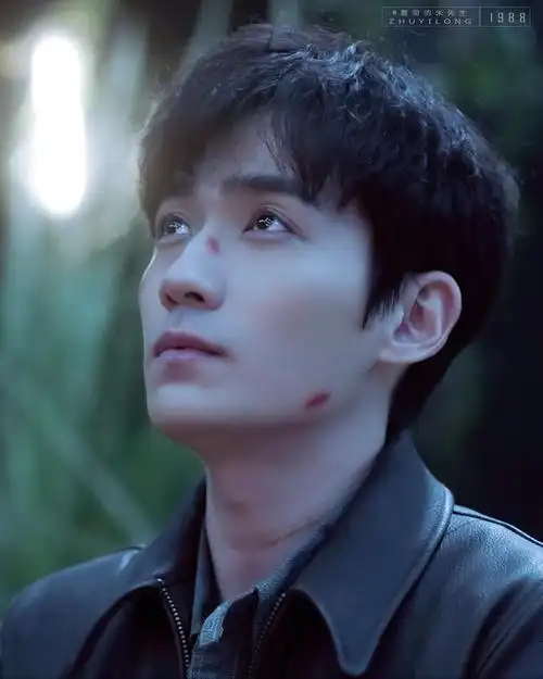 朱一龙吴邪现实主义的悲怆与浪漫主义的向往